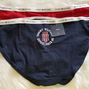 NWT TOMMY HILFIGER BIKINI  SET XL  -  256